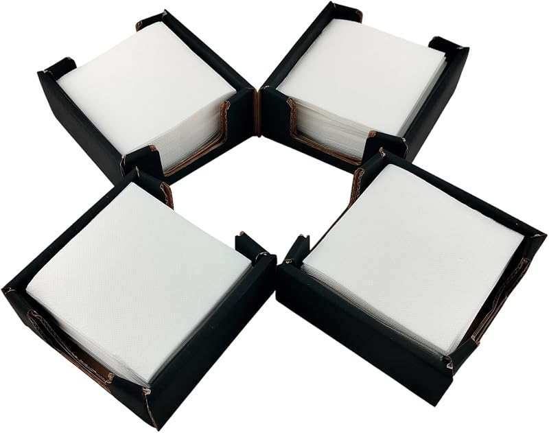 Lot de 100 serviettes en papier blanches + 4 serviettes en carton recyclé de couleur noire, idéales pour les c